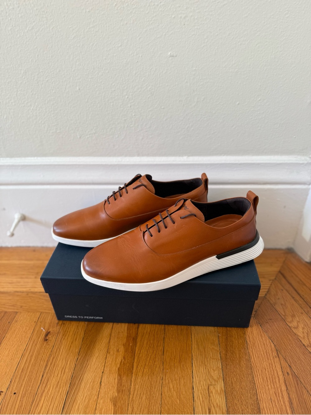 Men's Leather Derby Sneakers in Tan